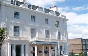 Invicta Hotel