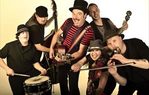 Mad Dog Mcrea Live!