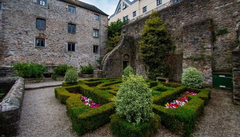 Elizabethan Gardens Visit Plymouth