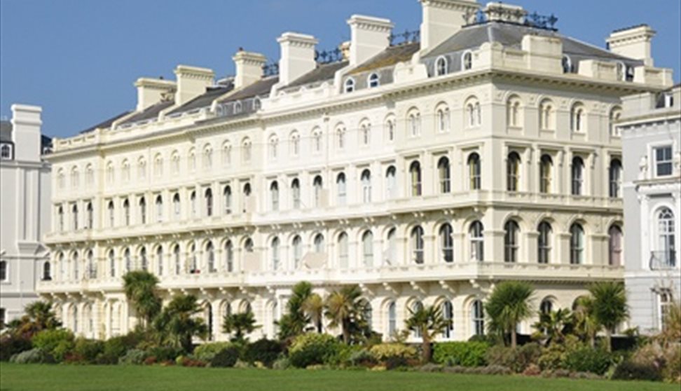 Elliot Terrace Historic House/Palace in Plymouth, Plymouth Visit