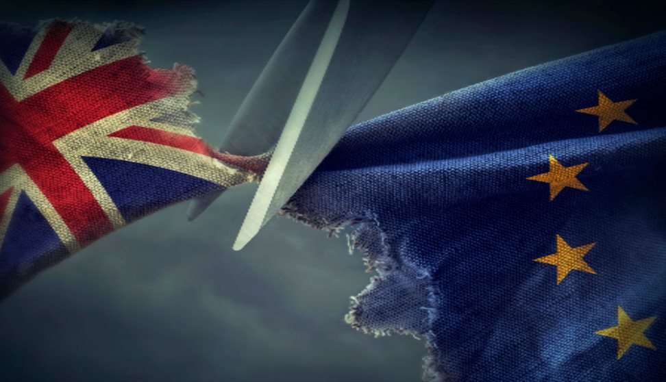 UK flag and EU Flag being separated by scissors